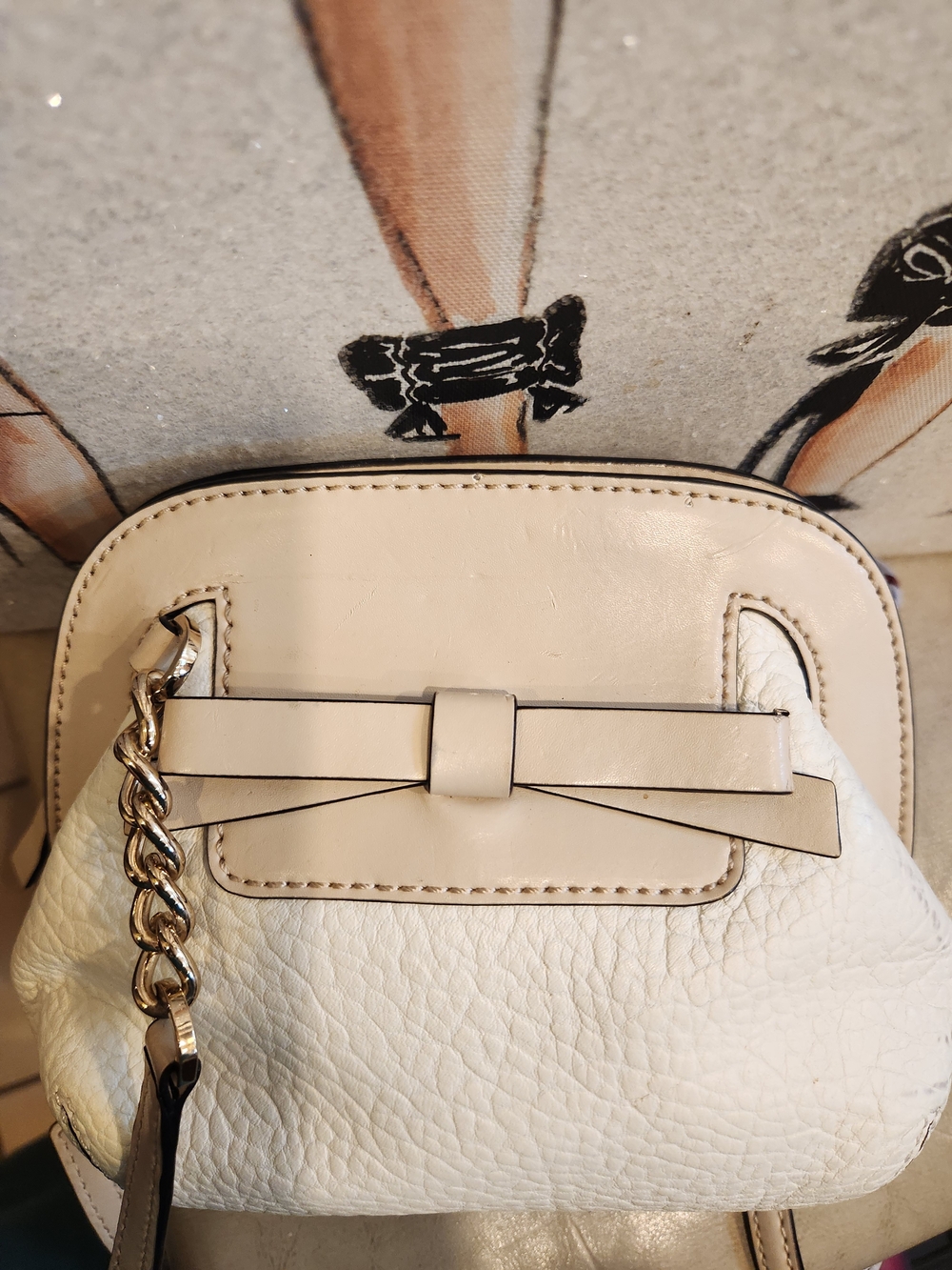 Kate Spade Cream and White Women's Crossbody Bag with Bow and Scarf Accent - Picture 14 of 15
